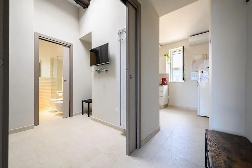 House Melina-Sweet Panoramic Home-Centro Storico Locazione Turistica Naples Holiday home